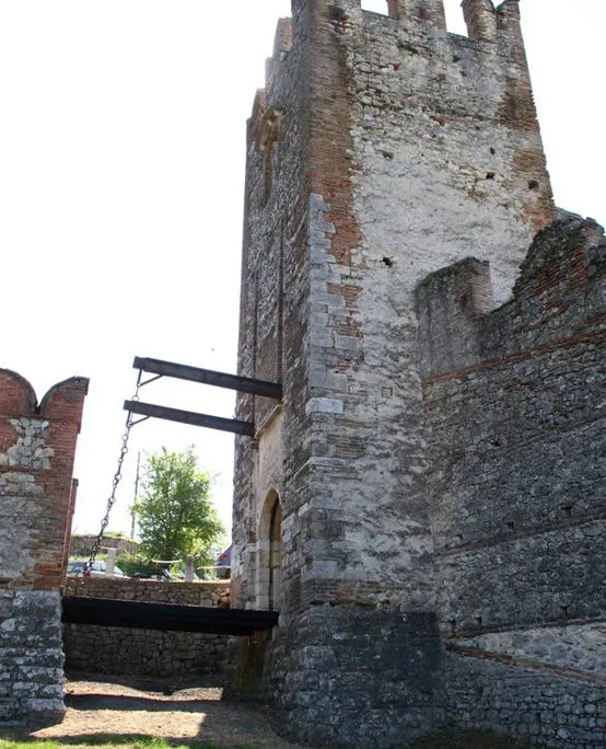 Ponte levatoio